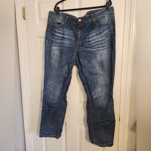 Distressed Boyfriend Jean - Size 20